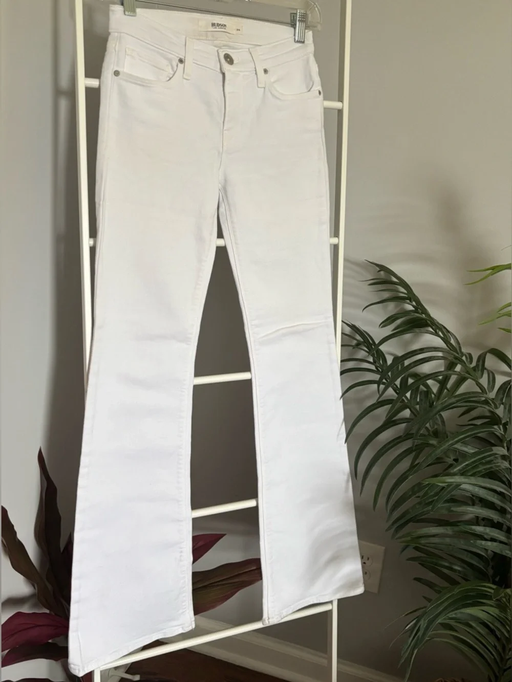 Hudson Nico Bootcut Jeans - Picture 4 of 16